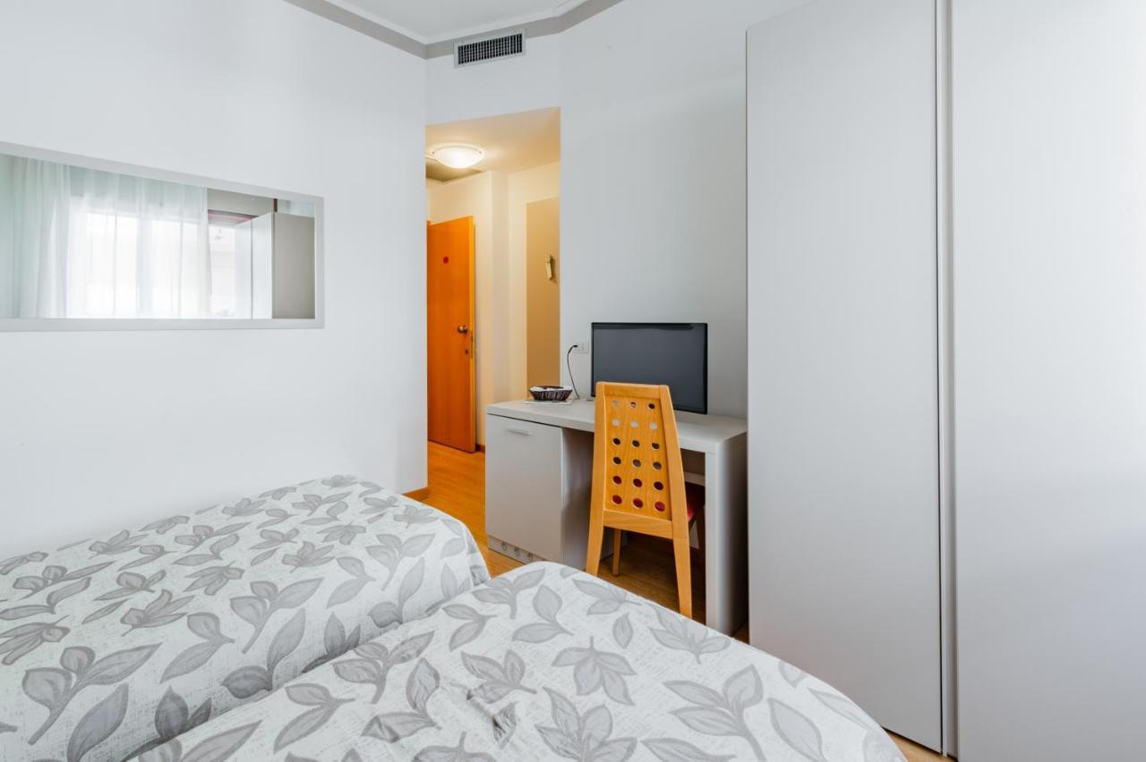 Hotel Del Corso Bibione Eksteriør bilde